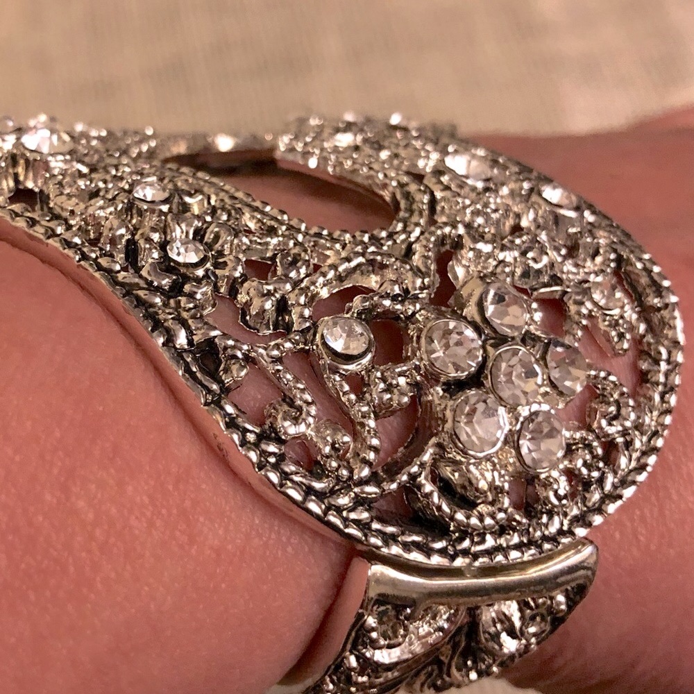 Silver Sparkle Cubic Zirconia Heart Design Bracelet - Statement Piece Jewelry - Picture 4 of 6